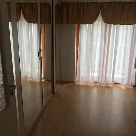 Nyaralo 度假居